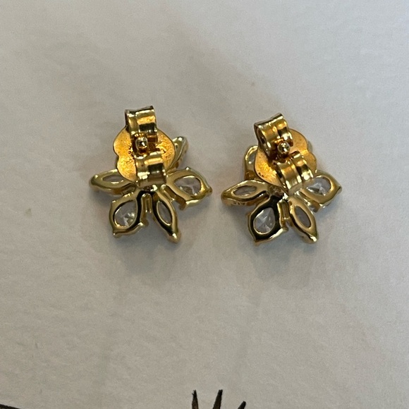 New Authentic Pandora Sparkling Herbarium Cluster Stud Earrings 14k gold plated - Picture 6 of 10